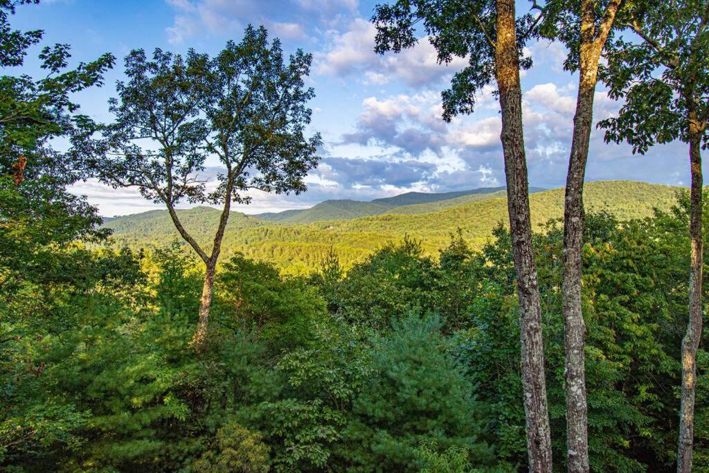Cherry Log Summit Cabin By Bk Stays - Family Friendly - Playground - Game Room - Jacuzzi - Amazing Mountain Views ภายนอก รูปภาพ